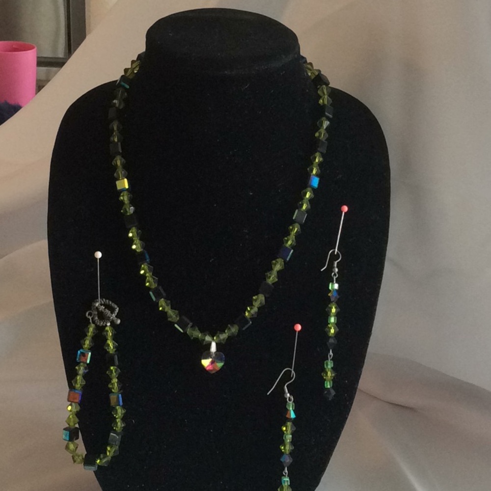 Necklace set